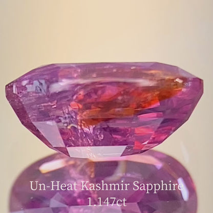 Un-Heat Kashmir Sapphire 1.147ct / Pakistan