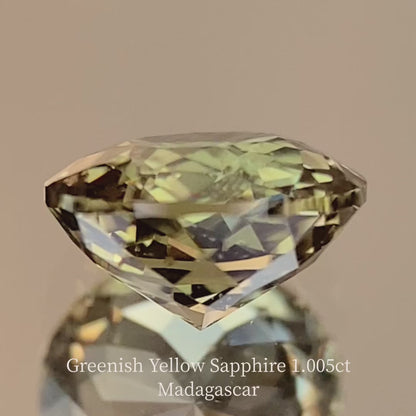 Greenish Yellow Sapphire 1.005ct / Madagascar