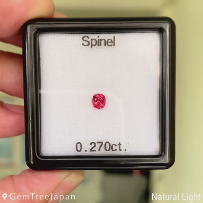 Orangy Pink Spinel 0.270ct / Vietnam