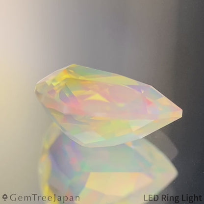 Crystal Opal 0.984ct / Mexico