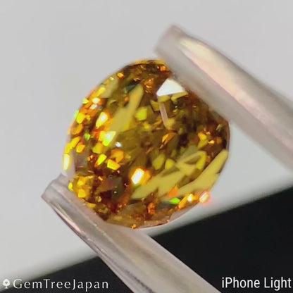 "Gira Cut 128" Yellow Gold Zircon 8.949ct / Madagascar