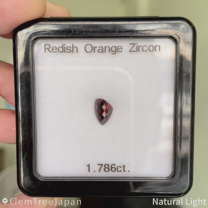 Redish Orange Zircon 1.786ct / Tanzania