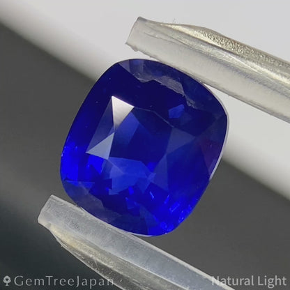Cornflower Blue Sapphire 3.110ct / Burma