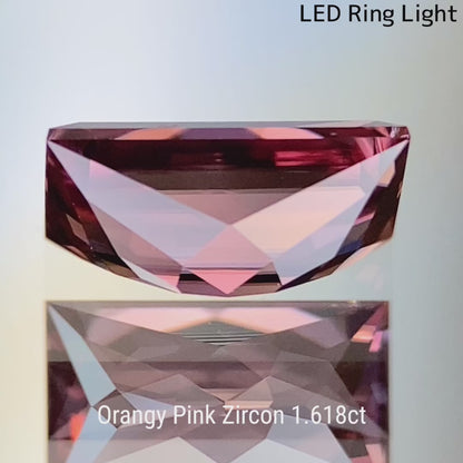 Orangy Pink Zircon 1.618ct / Tanzania