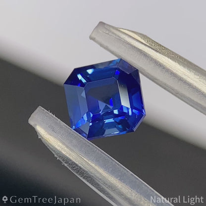 Cornflower Blue Sapphire 1.053ct / Burma