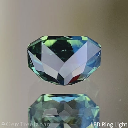 Green-Silky Blue Sapphire 0.544ct / Nigeria