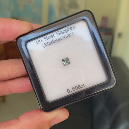 Un-Heat Sapphire 0.606ct / Madagascar