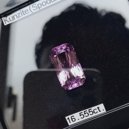 Kunzite 16.555ct / Brazil