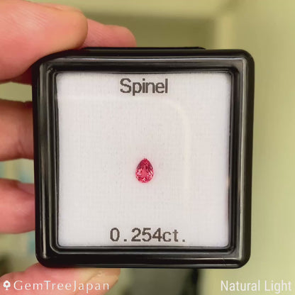 Orangy Pink Spinel 0.254ct / Vietnam