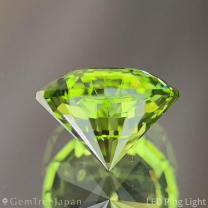 Peridot 1.42ct / Vietnam