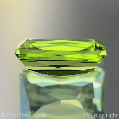 Peridot 1.05ct / U.S.A.