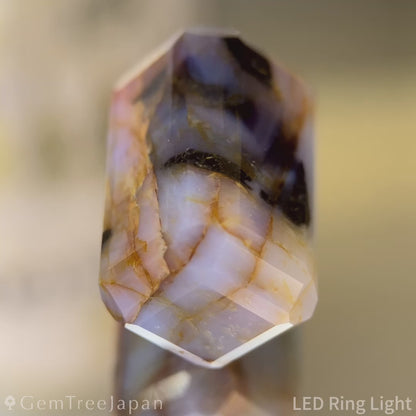Un-Heat Parti-Color Sapphire 47.00ct / Vietnam