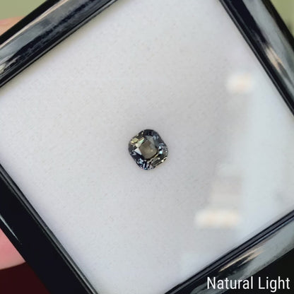Un-Heat Color Change Sapphire 1.30ct / Tanzania