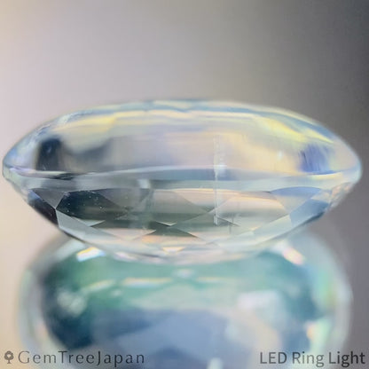 Rainbow Moonstone 4.36ct / Madagascar