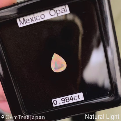 Crystal Opal 0.984ct / Mexico