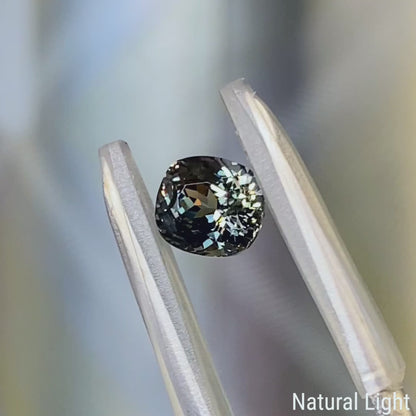 Un-Heat Color Change Sapphire 1.14ct / Tanzania