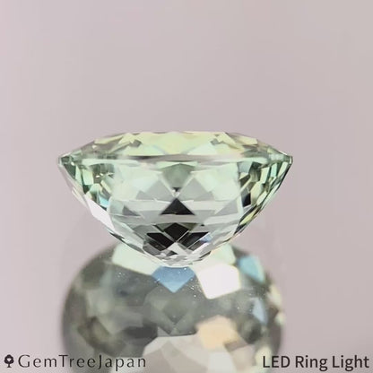 Un-Heat Sapphire 0.925ct / Thailand (Kanchanaburi)