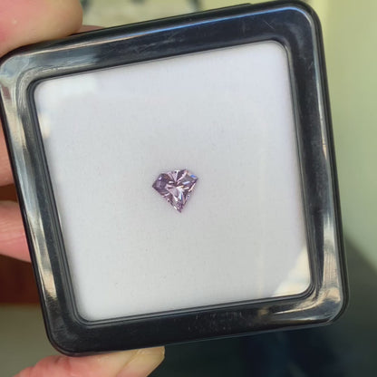 Lavender Spinel 1.263ct / Tanzania