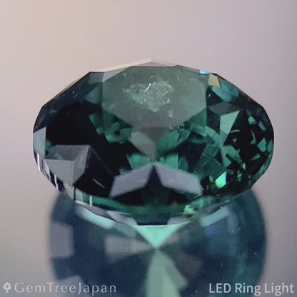 Green Spinel 2.547ct / Madagascar