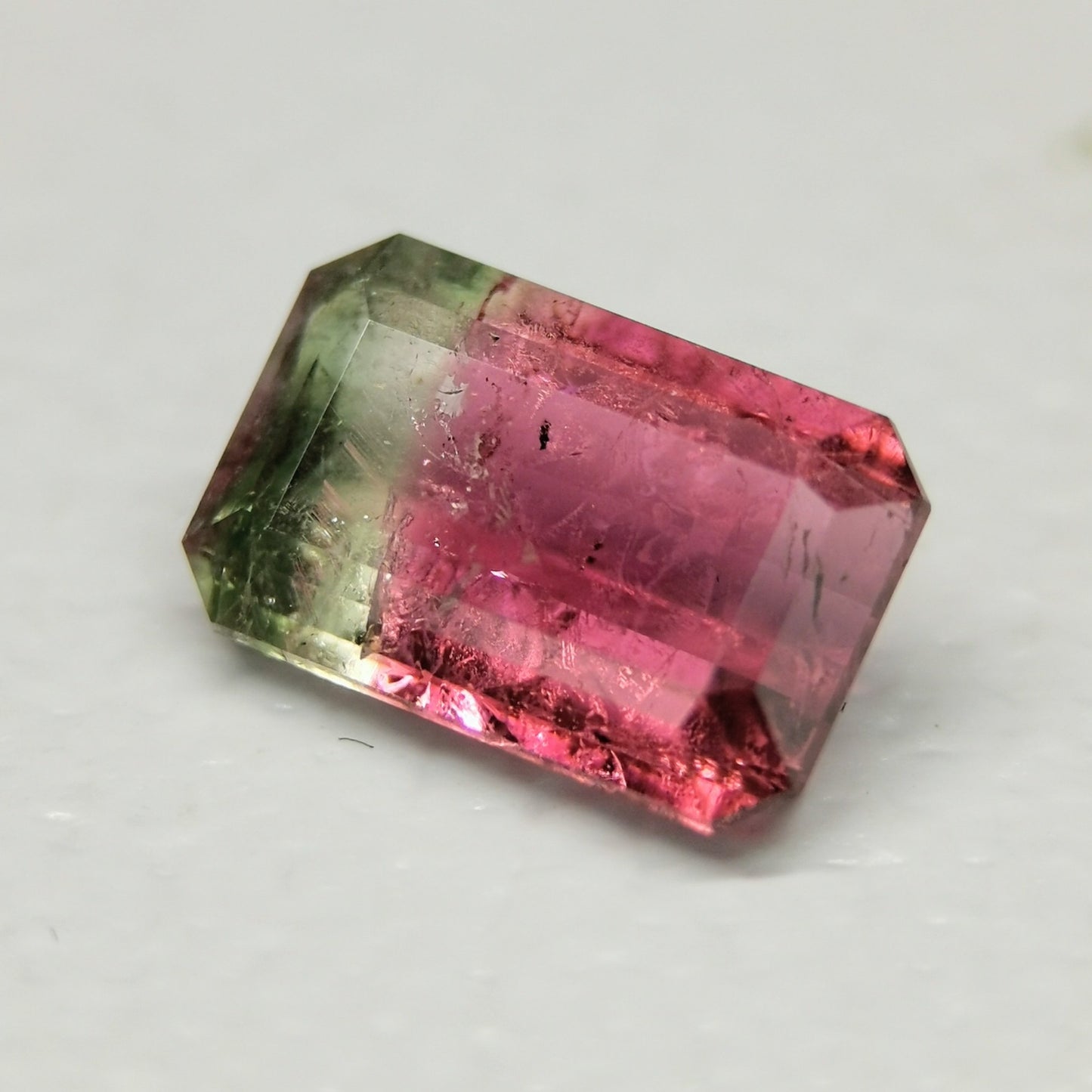 Bi-Color Tourmaline 1.182ct