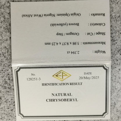 Chrysoberyl 2.394ct / Nigeria