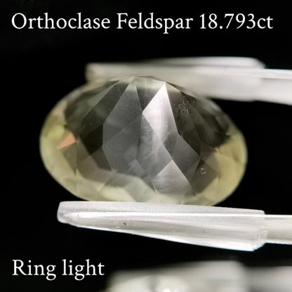 Orthoclase Feldspar 18.793ct / Sri Lanka