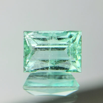 Green Beryl 0.72ct / Nigeria