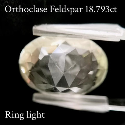 Orthoclase Feldspar 18.793ct / Sri Lanka