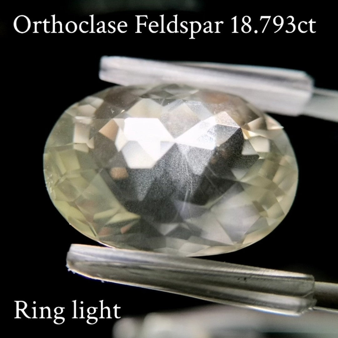 Orthoclase Feldspar 18.793ct / Sri Lanka