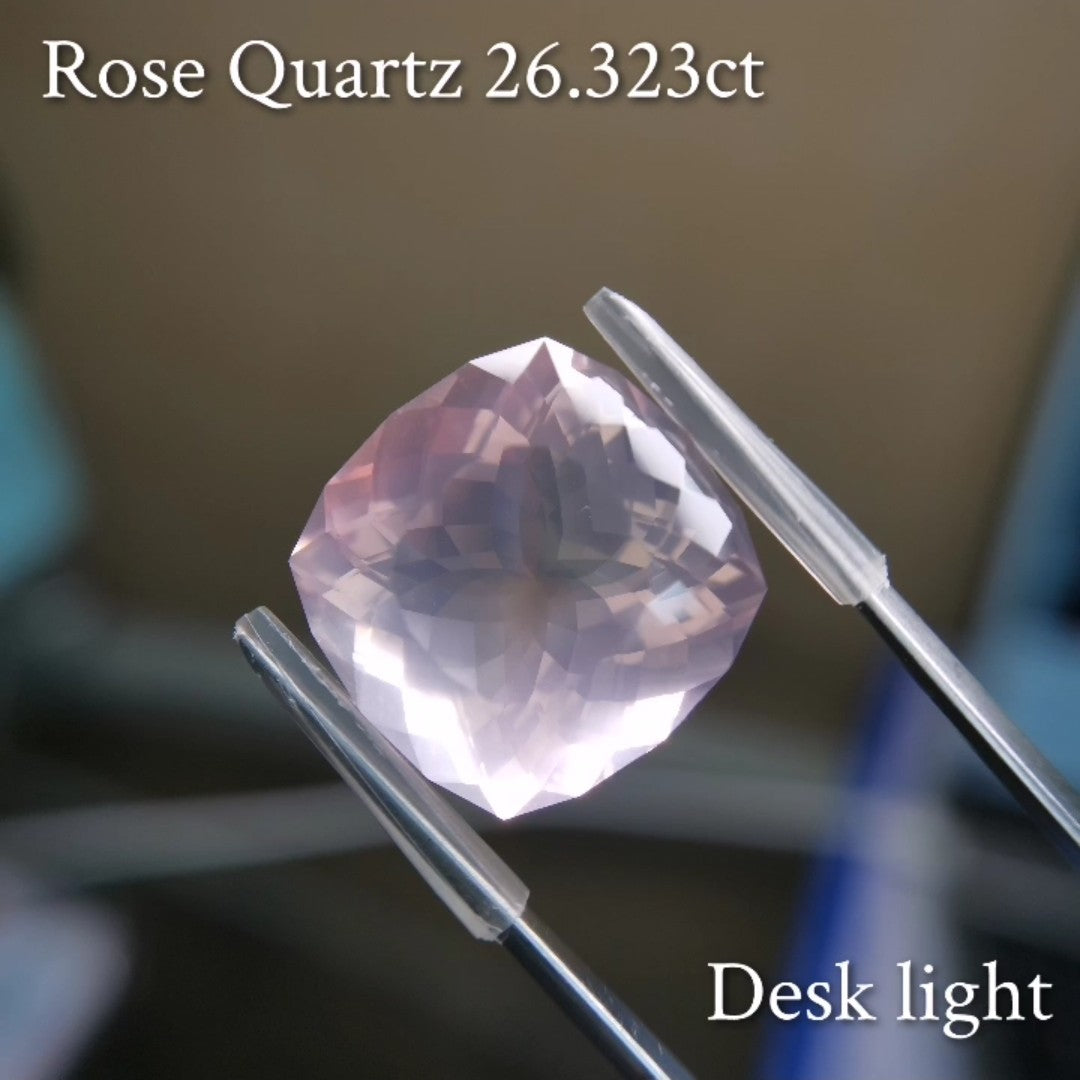 Rose Quartz 26.323ct / Brazil